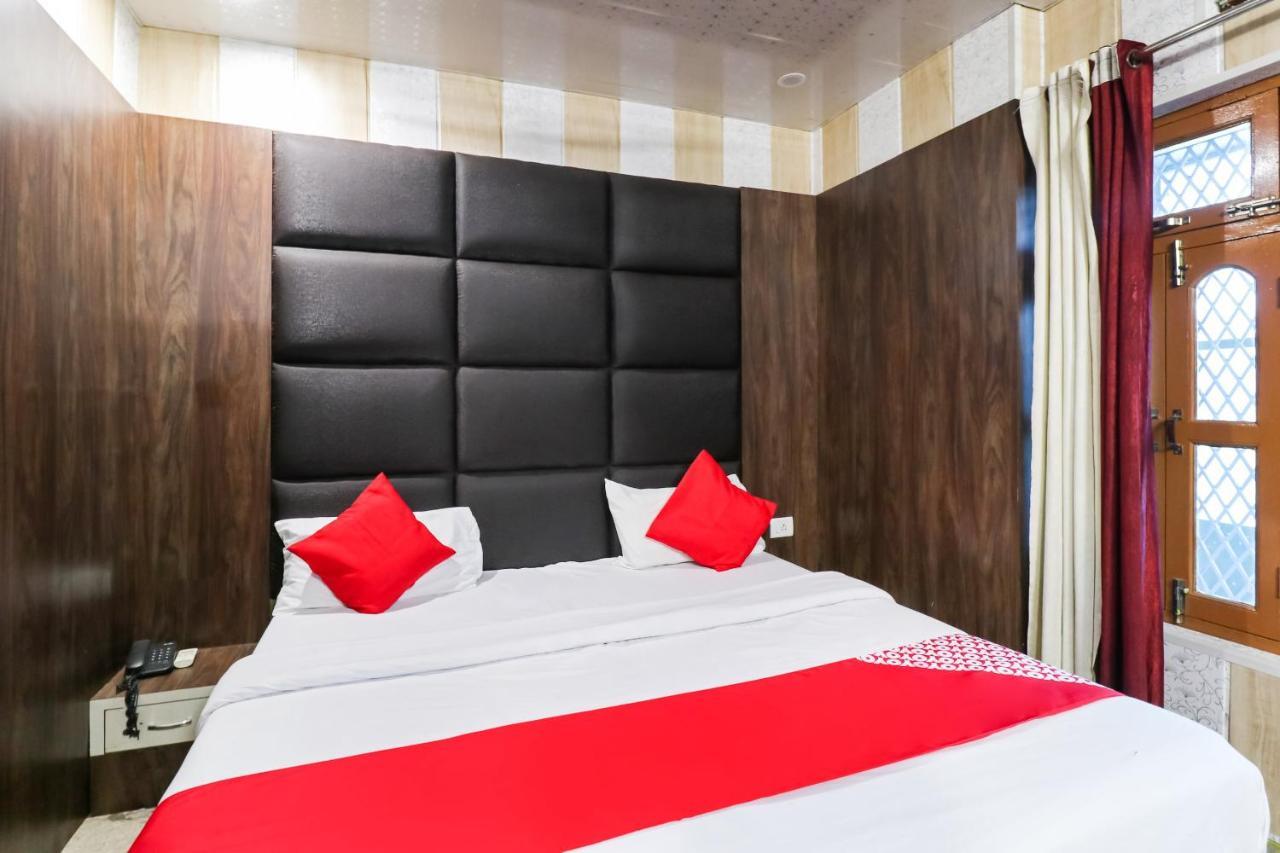 Oyo 6908 Hotel Royal City Azamgarh Exterior photo